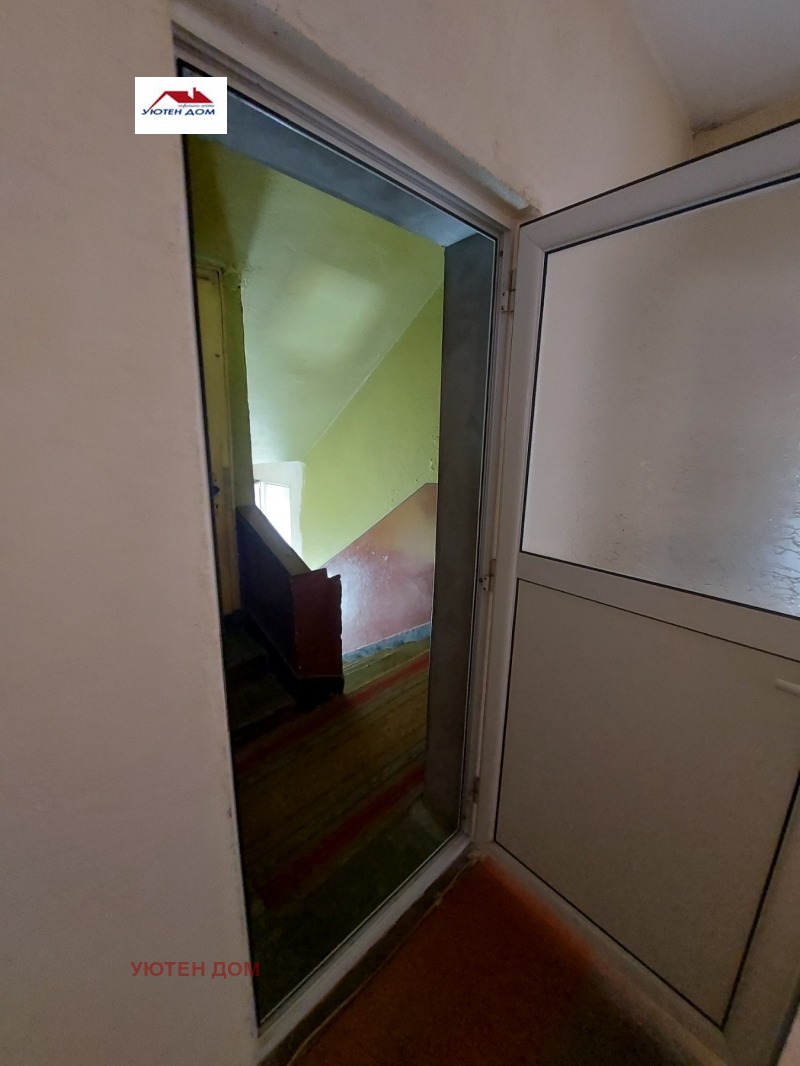 Продава  Етаж от къща град Шумен , Военно училище , 80 кв.м | 13703167 - изображение [7]