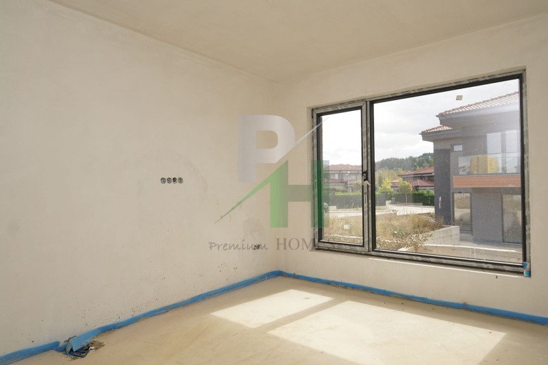 Na prodej  Dům oblast Pernik , Kladnica , 263 m2 | 39433852 - obraz [16]