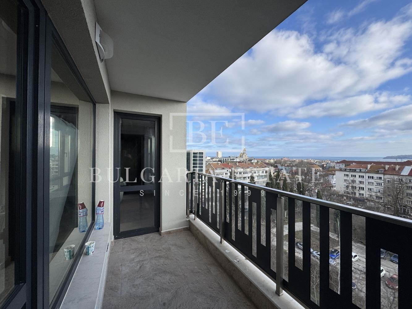 Продава 3-СТАЕН, гр. Варна, Централна поща, снимка 2 - Апартаменти - 53334555
