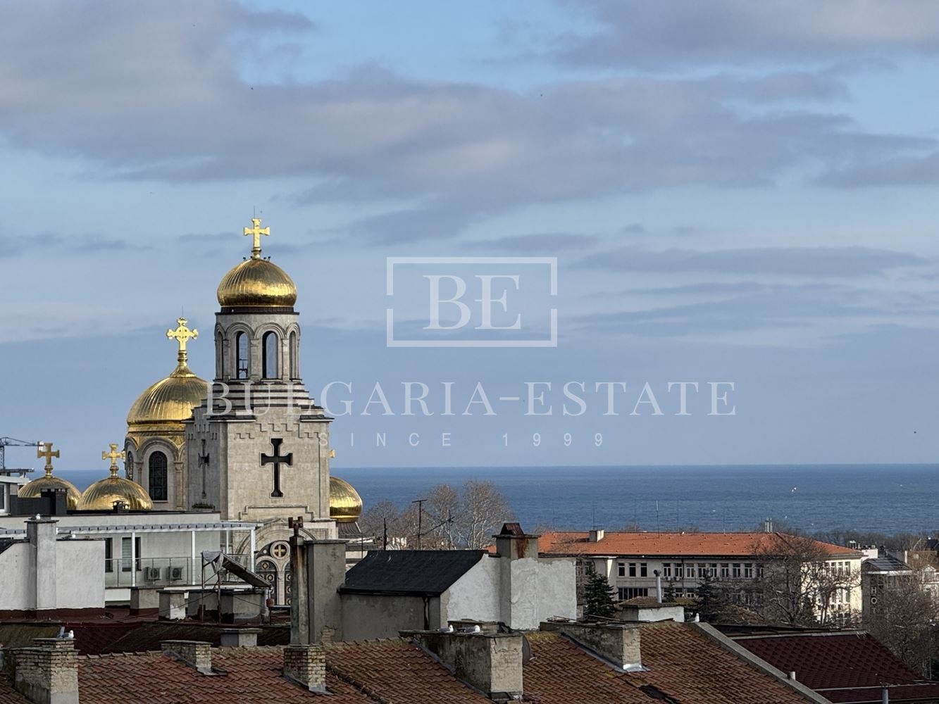 Продава 3-СТАЕН, гр. Варна, Централна поща