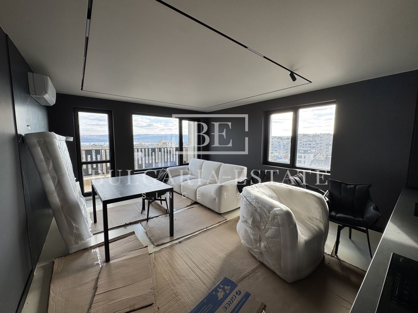 Продава 3-СТАЕН, гр. Варна, Централна поща, снимка 2 - Апартаменти - 53334555