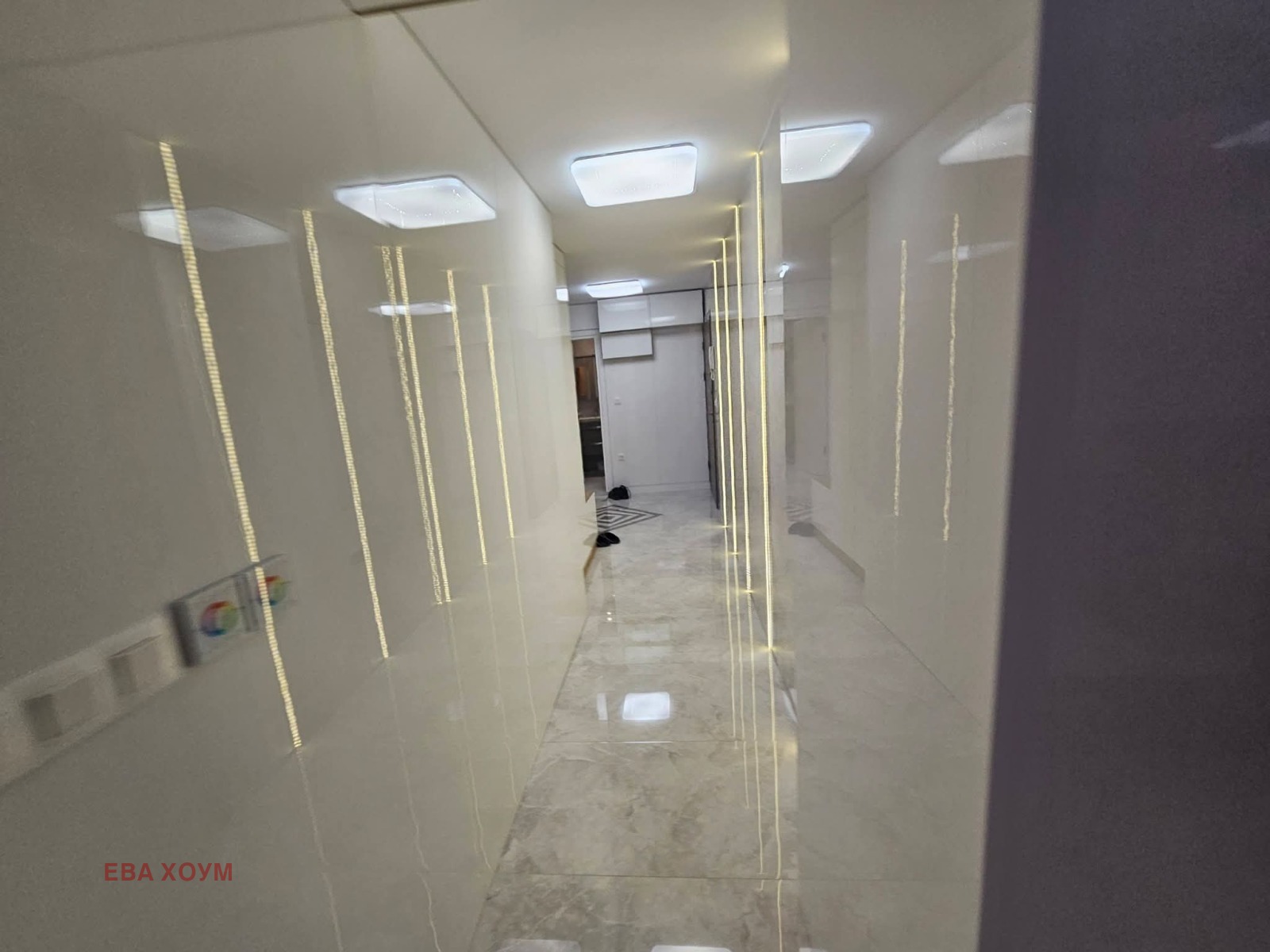 Продава МНОГОСТАЕН, гр. Пловдив, Остромила, снимка 2 - Апартаменти - 53800345