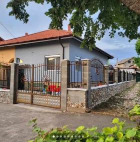 Продава къща град Враца Център - [1] 