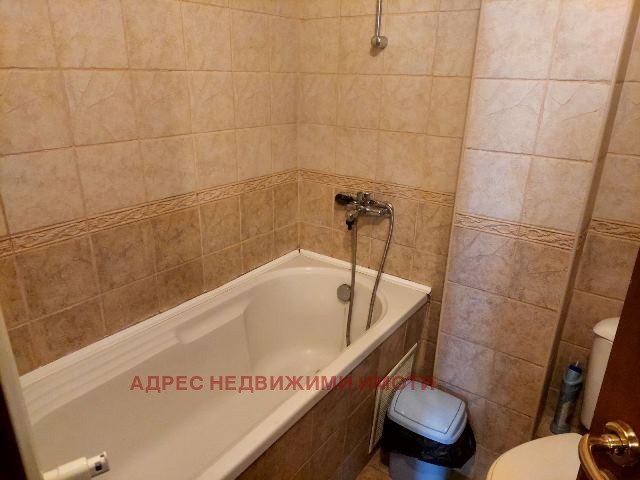 Продава МНОГОСТАЕН, гр. Стара Загора, Център, снимка 11 - Aпартаменти - 48598435