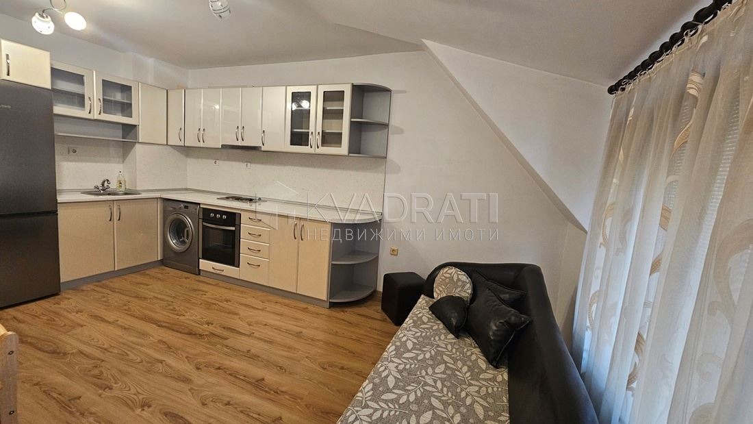 Продава 3-СТАЕН, гр. Пловдив, Център, снимка 2 - Апартаменти - 52751469