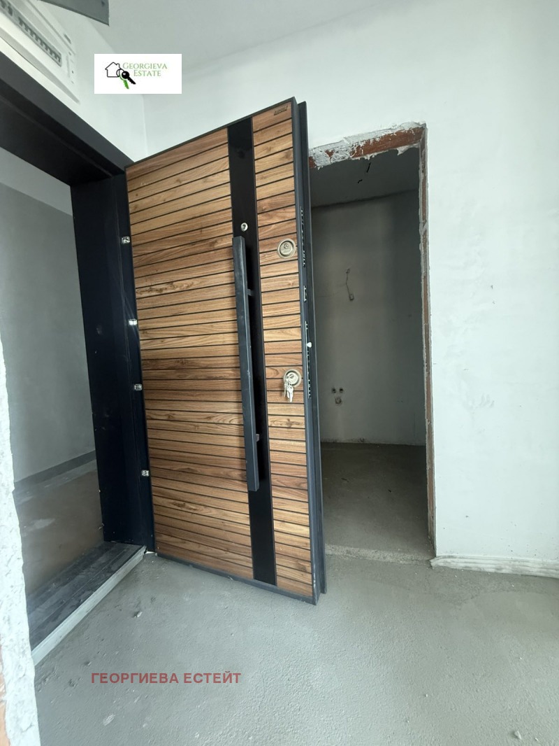 Eladó  1 hálószoba Plovdiv , Ostromila , 85 négyzetméter | 27886012 - kép [4]
