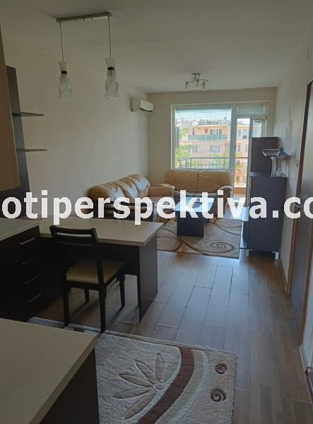 Продава 3-СТАЕН, гр. Пловдив, Кючук Париж, снимка 2 - Aпартаменти - 48009196