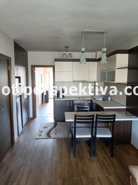 Продава 3-СТАЕН, гр. Пловдив, Кючук Париж, снимка 1 - Aпартаменти - 48009196