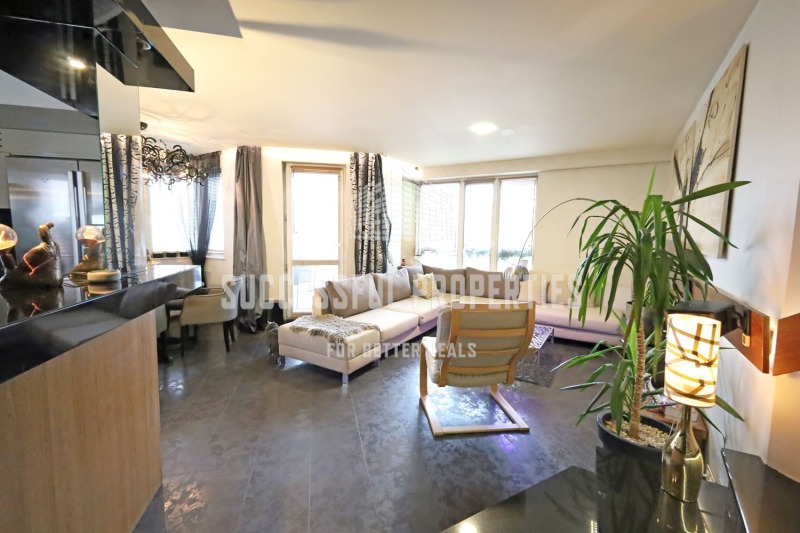 Продава  3-стаен, град София, Изгрев •  378 000 EUR • ID 58443864 — holmes.bg - [1] 