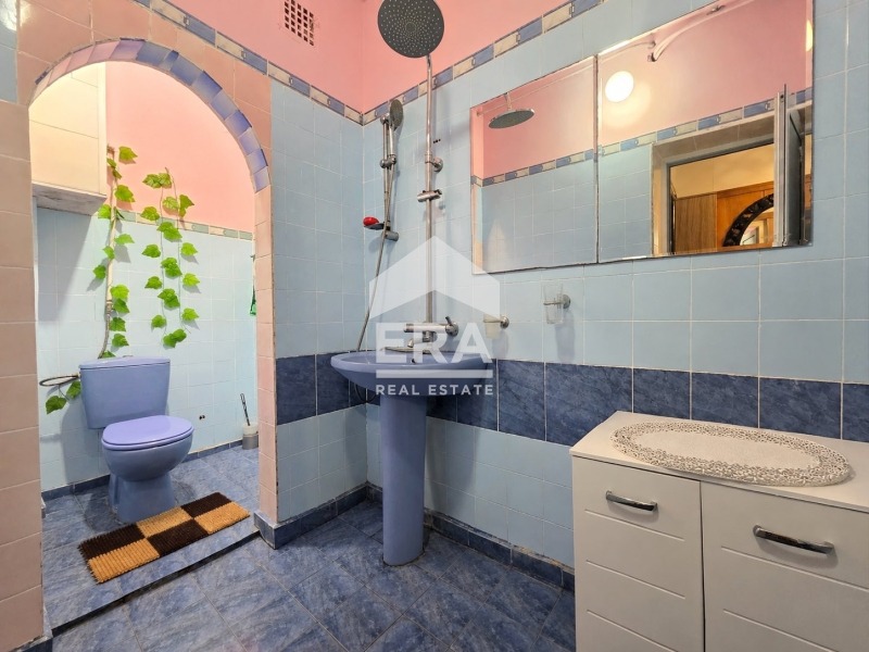 Продава 4-СТАЕН, гр. Русе, Дружба 2, снимка 10 - Апартаменти - 56358622
