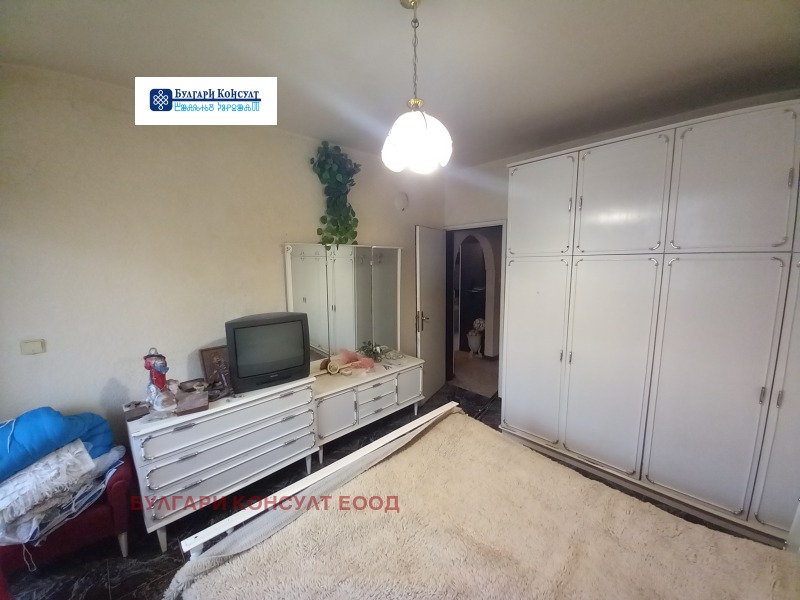Продава 4-СТАЕН, град Кюстендил, Бузлуджа • 77000 € / 150598.91 лв. • 68234463 1