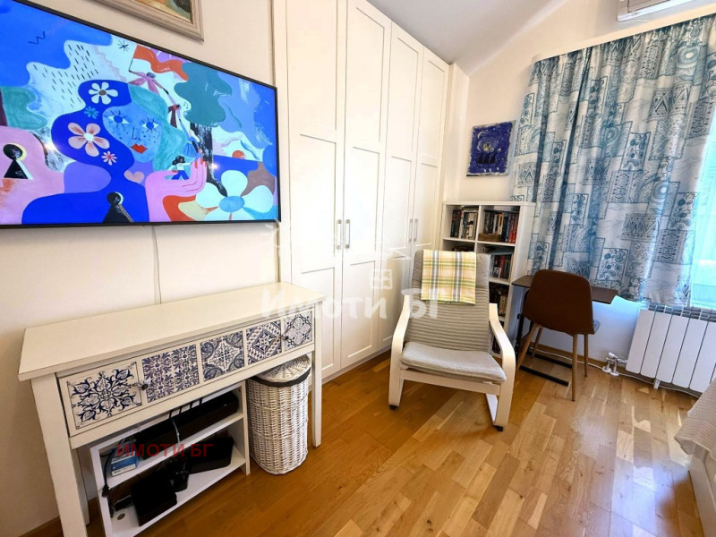 In vendita  Maisonette Sofia , v.z.Malinova dolina , 325 mq | 22932180 - Immagine [9]