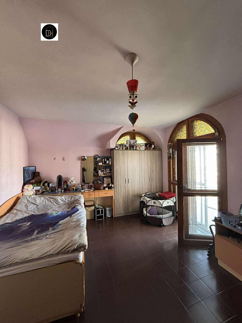 Продава КЪЩА, гр. Пловдив, Младежки Хълм, снимка 6 - Къщи - 52141221