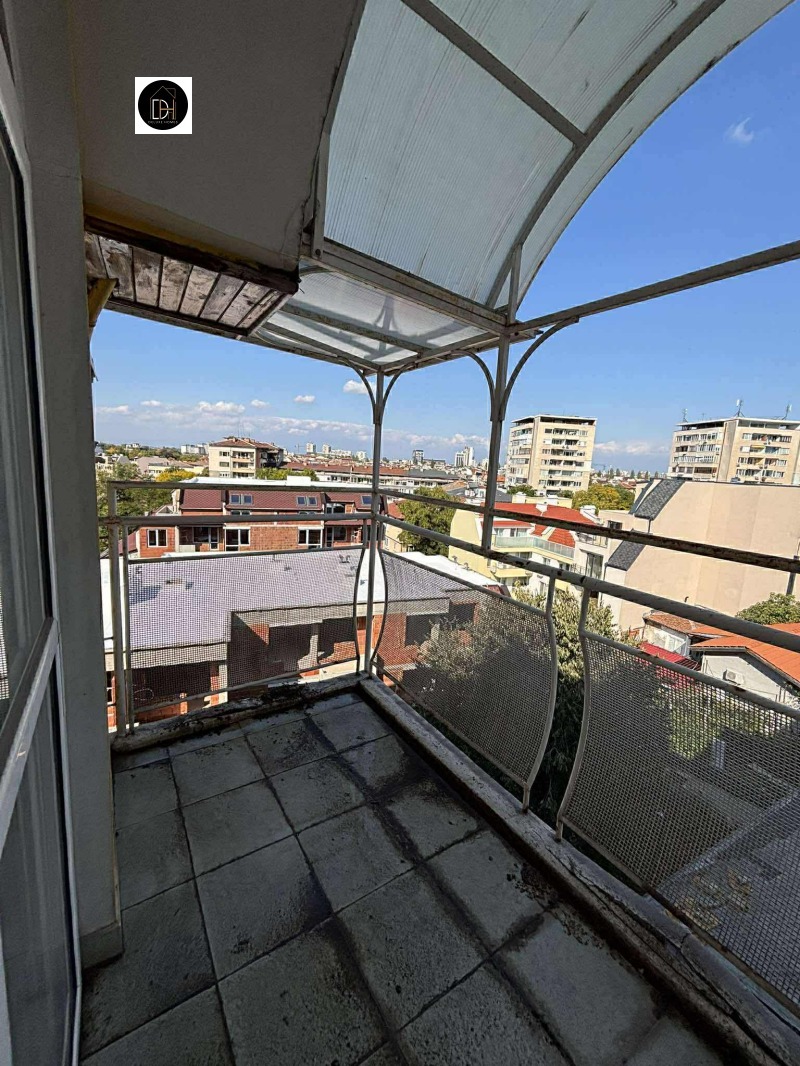 Продава КЪЩА, гр. Пловдив, Младежки Хълм, снимка 13 - Къщи - 52141221