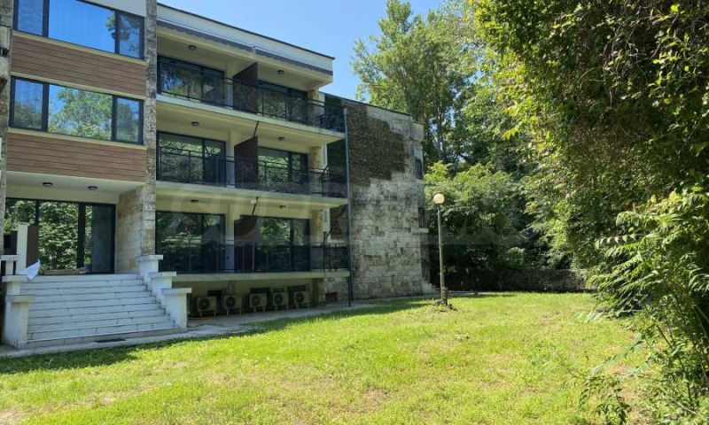 Til salg  Hotel region Burgas , Primorsko , 750 kvm | 76470444 - billede [2]