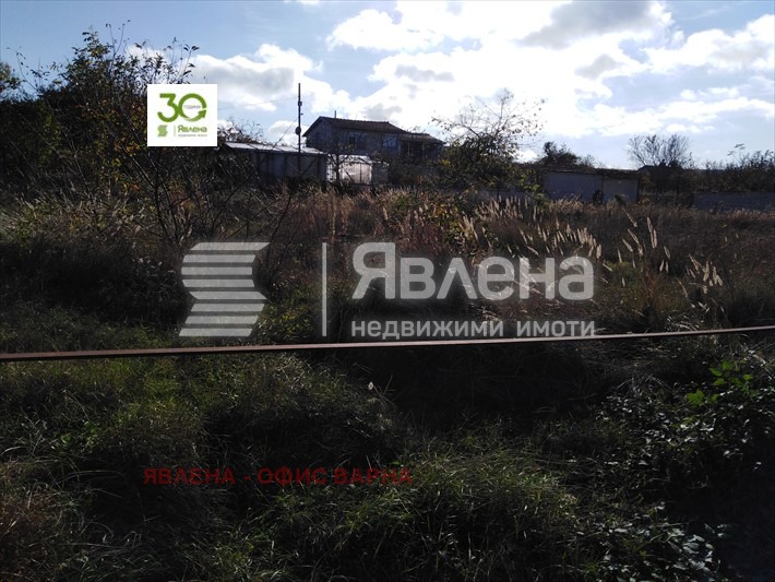 Eladó  Cselekmény Varna , m-t Salzica , 1057 négyzetméter | 89284737