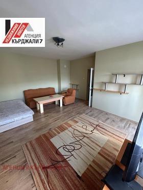 2 bedroom Vazrozhdentsi, Kardzhali 2