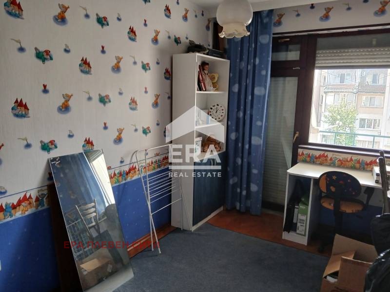 Продава 3-СТАЕН, гр. Плевен, Сторгозия, снимка 4 - Апартаменти - 52226057