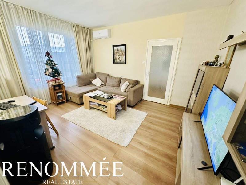 Продава 3-СТАЕН, гр. София, Гео Милев, снимка 2 - Апартаменти - 52705364