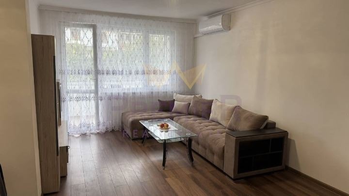 Продава 3-СТАЕН, гр. Бургас, Лазур, снимка 2 - Апартаменти - 53428921