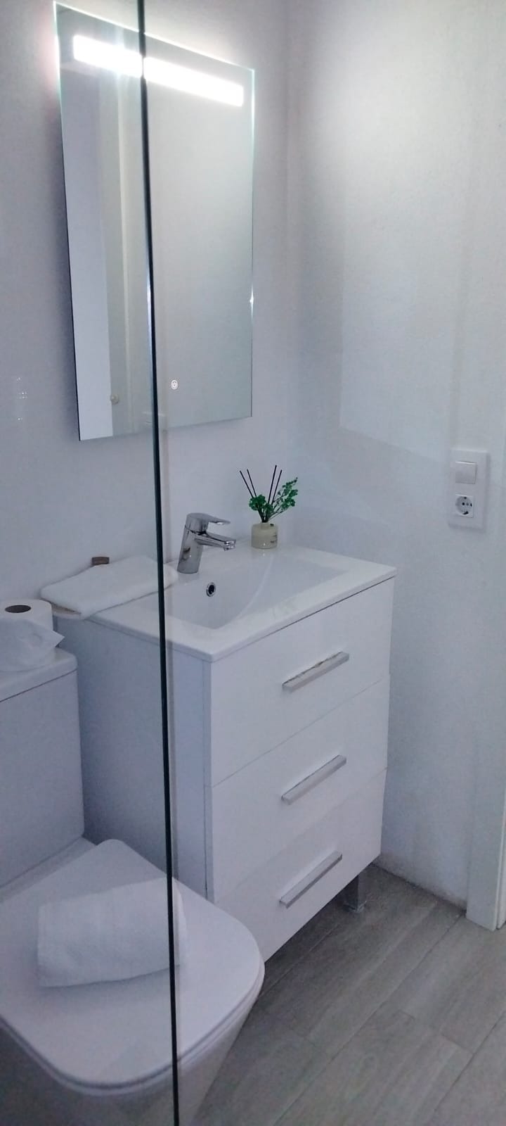 Продава МНОГОСТАЕН, гр. Хасково, Център, снимка 12 - Апартаменти - 53707950