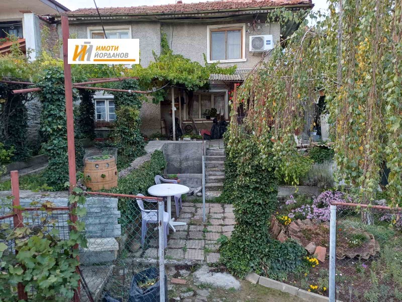 Продава КЪЩА, с. Леденик, област Велико Търново, снимка 9 - Къщи - 52060671