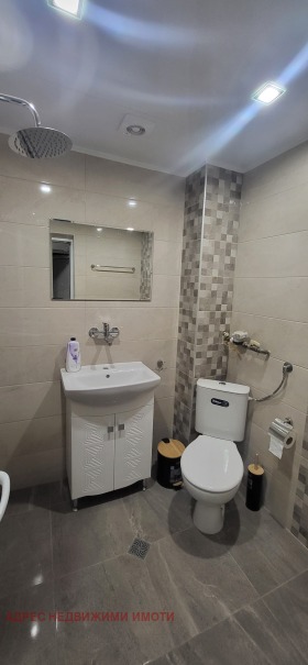 2 chambres Tri tchoutchoura - yug, Stara Zagora 6