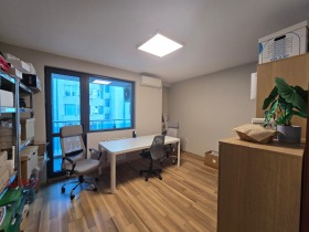 3+ camere da letto Meditsinska akademiia, Sofia 7