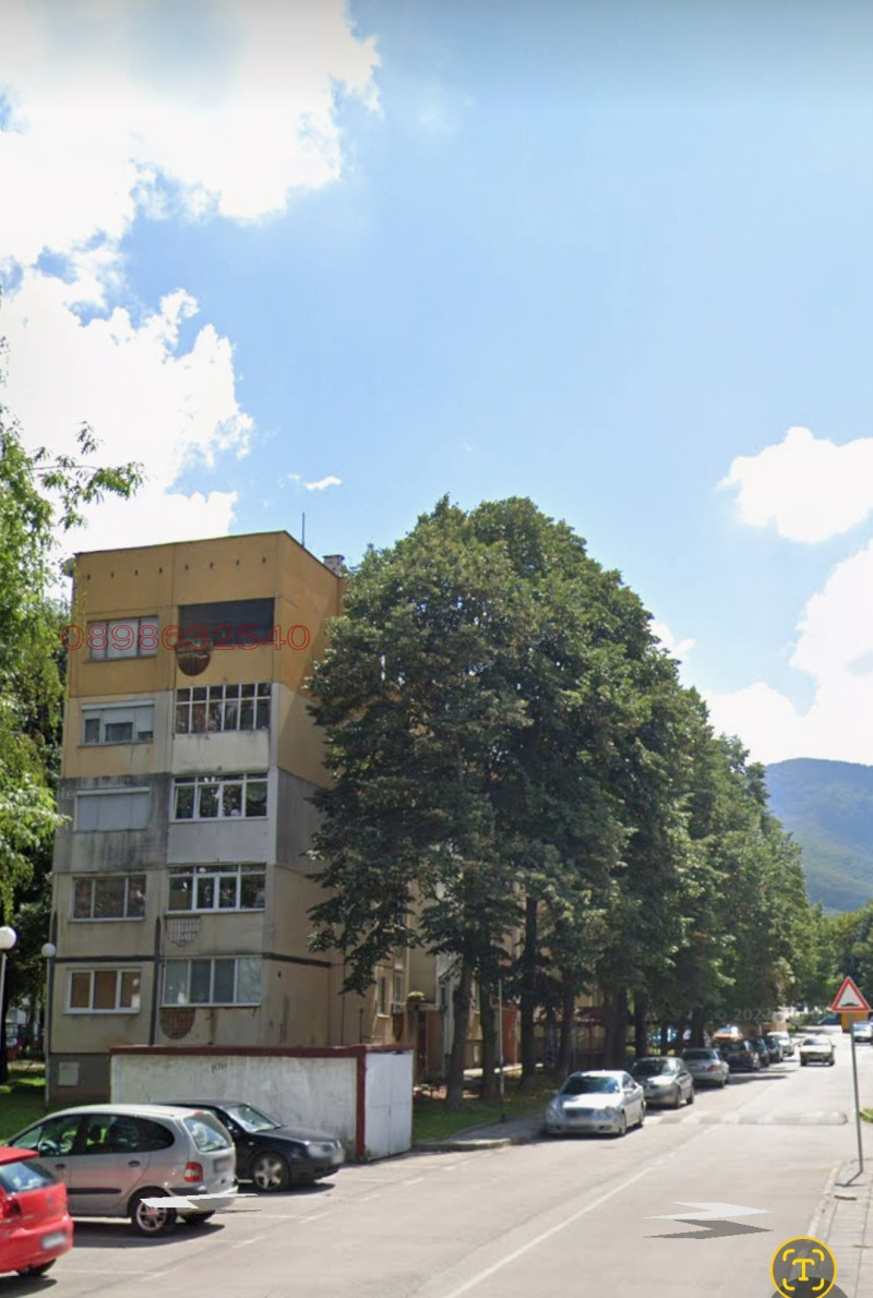 For Sale  1 bedroom region Sofia , Pravets , 61 sq.m | 86986293