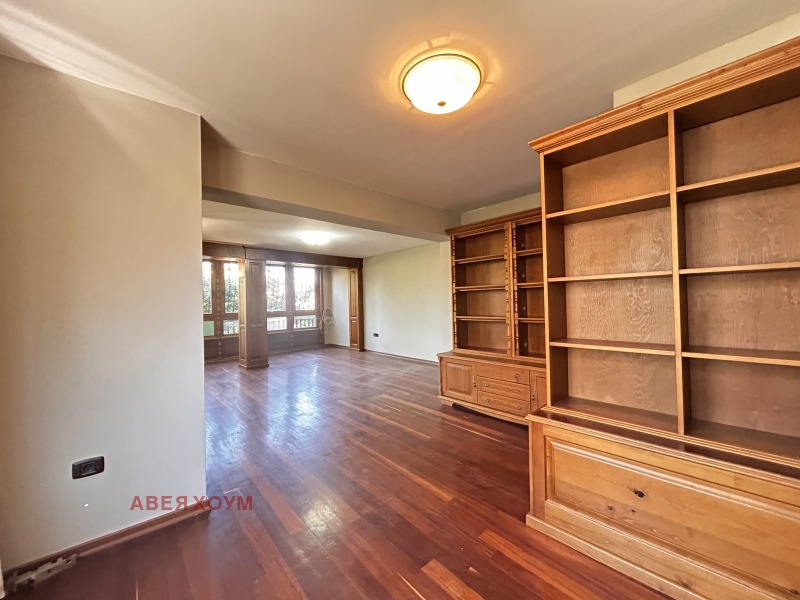 Продава  Многостаен град Варна , Център , 228 кв.м | 55496400 - изображение [14]