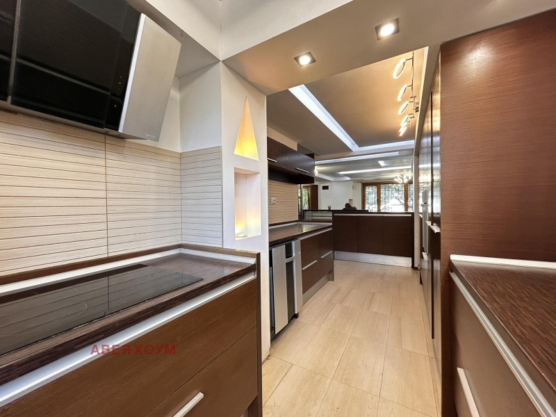 Продава  Многостаен град Варна , Център , 228 кв.м | 55496400 - изображение [4]