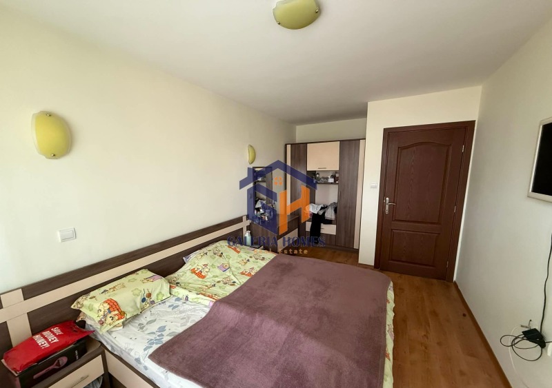 Продава МНОГОСТАЕН, гр. Бургас, Възраждане, снимка 5 - Апартаменти - 52476004