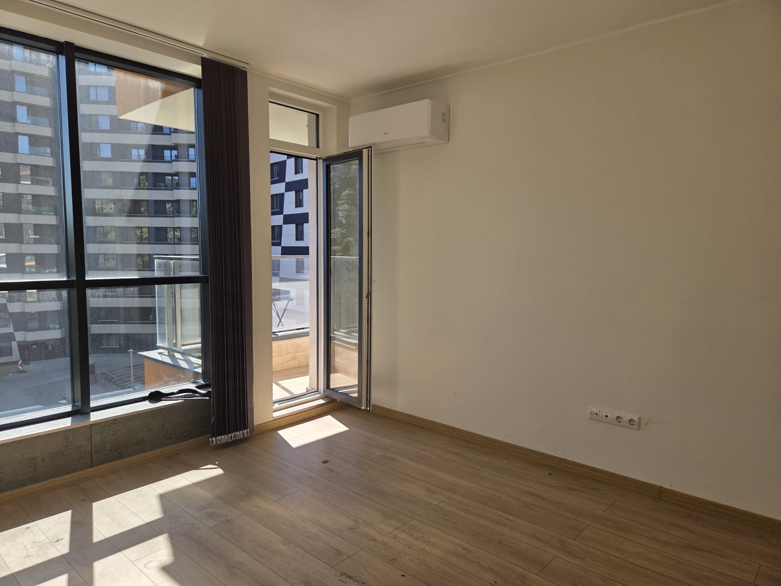 Продава 3-СТАЕН, гр. Варна, Бриз, снимка 14 - Апартаменти - 56196007