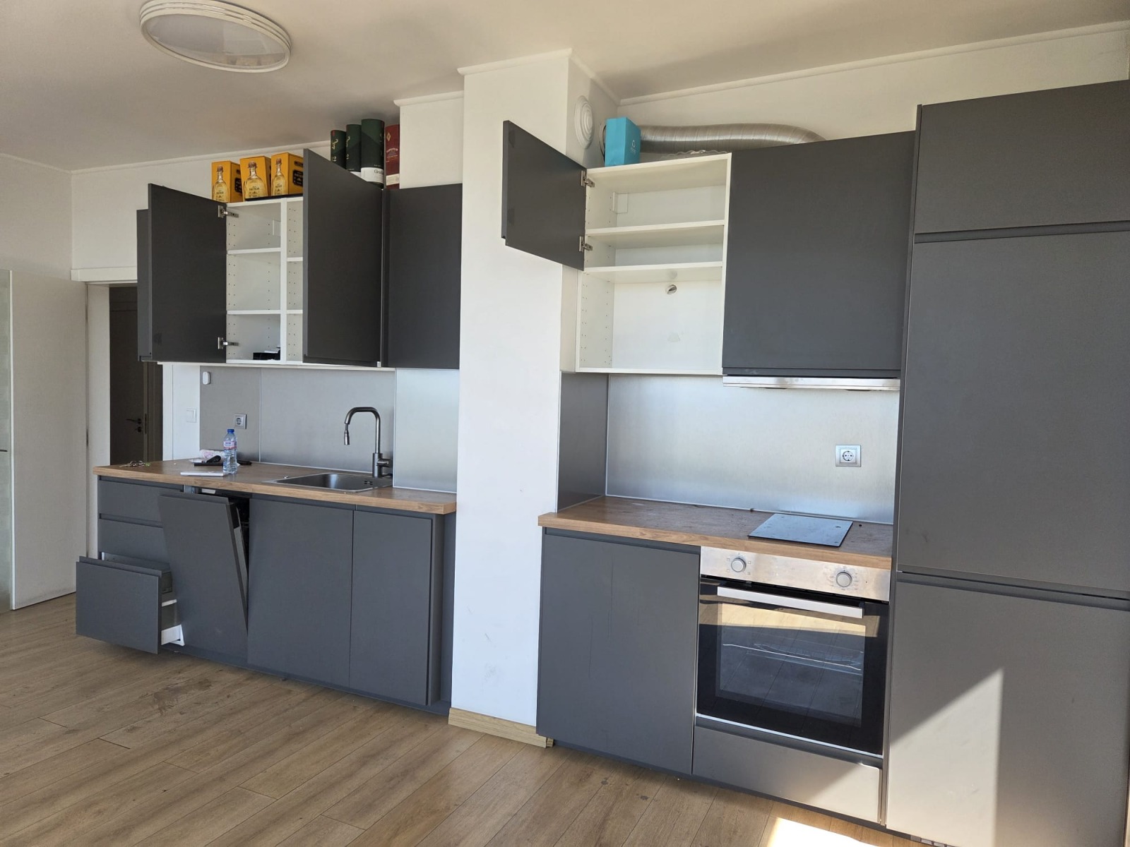 Продава 3-СТАЕН, гр. Варна, Бриз, снимка 9 - Апартаменти - 56196007