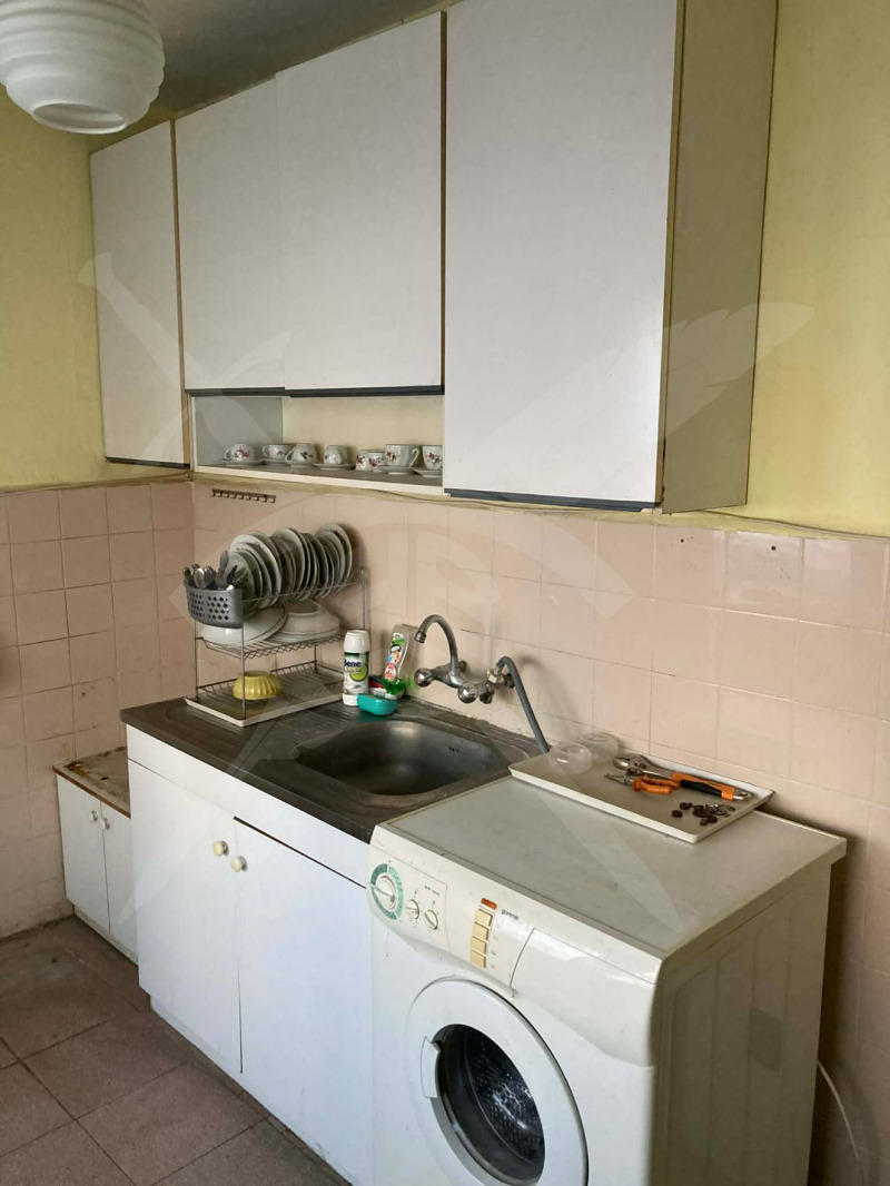 Продава 2-СТАЕН в град Варна, Младост 1 - 62 кв.м / 120 000 € » 234 699.60 лв., ЕКС НВД ООД