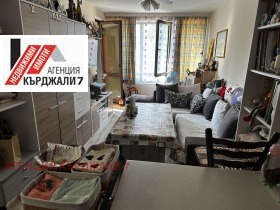 1 bedroom Vazrozhdentsi, Kardzhali 1