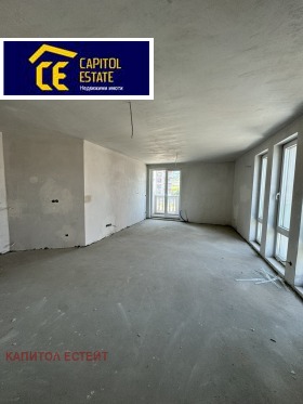 Продава  Многостаен, град София