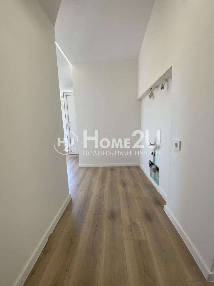 Продава 2-СТАЕН, гр. Варна, Център, снимка 5 - Апартаменти - 54290300