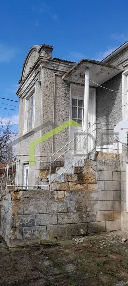 Продава КЪЩА, с. Кривня, област Варна, снимка 3 - Къщи - 53602707