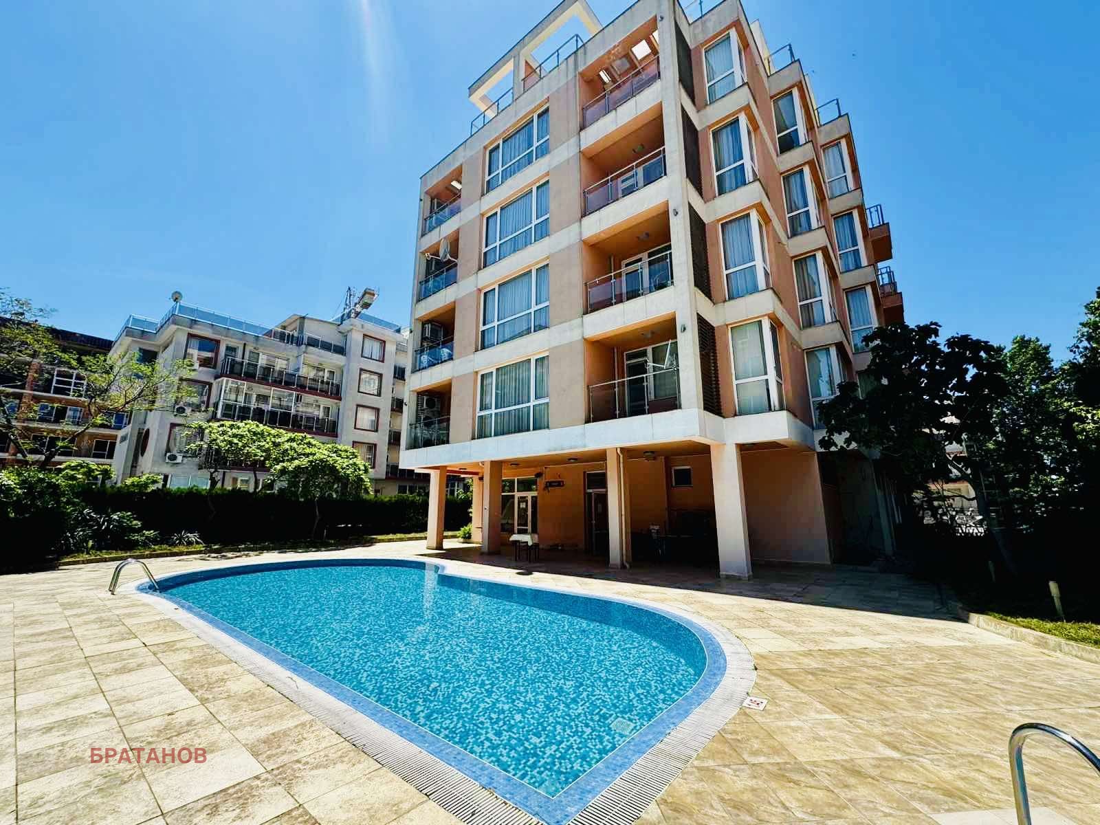 Продава  2-стаен област Бургас , к.к. Слънчев бряг , 65 кв.м | 67553210