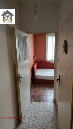 1 quarto Nadejda 1, Sofia 10