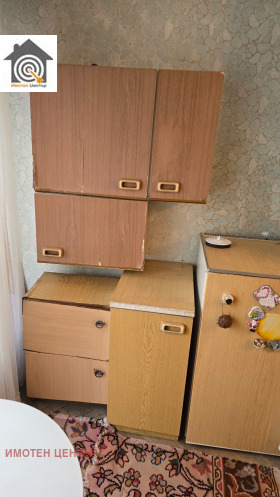 1 quarto Nadejda 1, Sofia 6