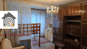1 quarto Nadejda 1, Sofia 1