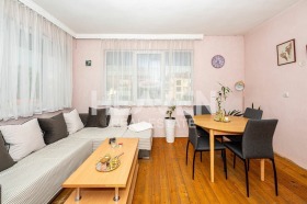 3+ makuuhuone Tsentar, Plovdiv