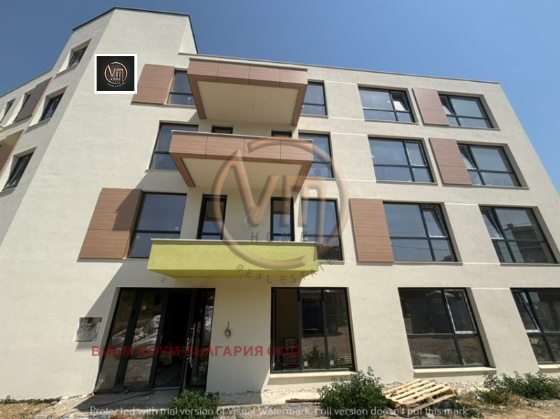 Продава  2-стаен, град Варна, к.к. Св.Св. Константин и Елена •  109 990 EUR • ID 31517742 — holmes.bg - [1] 