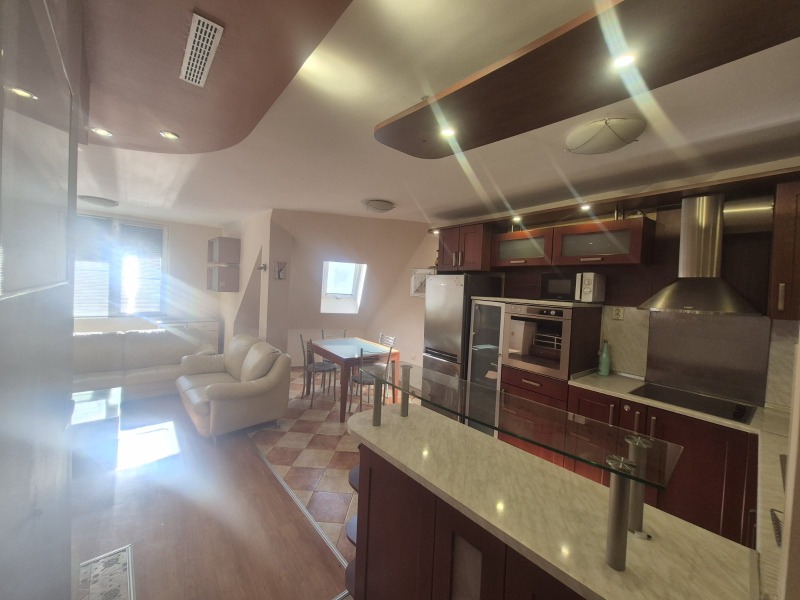 Продава 3-СТАЕН, град Плевен, Широк център • 153900 € / 301002.24 лв. • 86241076 1