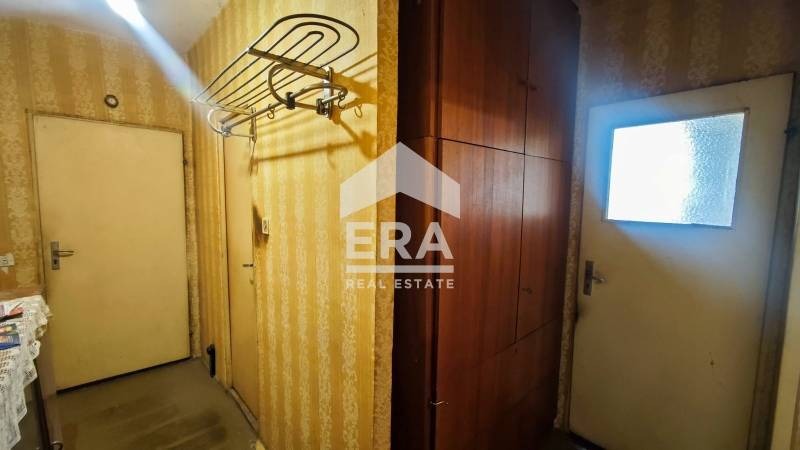 Продава 3-СТАЕН, гр. Търговище, Запад 2, снимка 9 - Апартаменти - 52519909