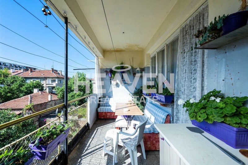 For Sale  3+ bedroom Plovdiv , Tsentar , 126 sq.m | 15898494 - image [8]