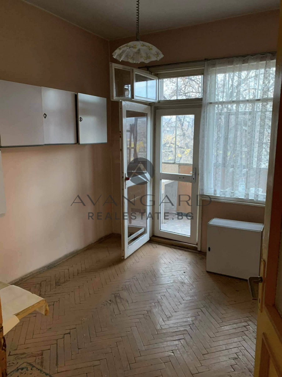 Продава 2-СТАЕН, гр. Пловдив, Център