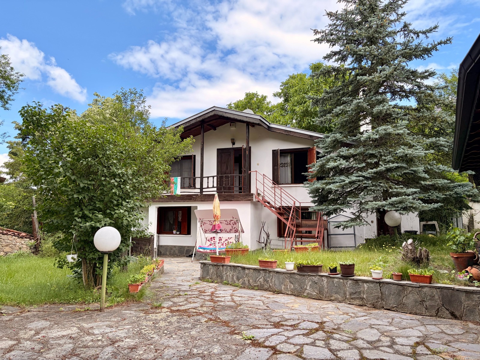 Продава КЪЩА, с. Мраченик, област Пловдив